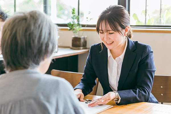社会福祉士とは?役割と重要性